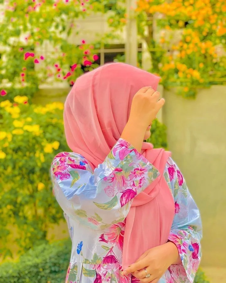 Hijab Girls Dp055