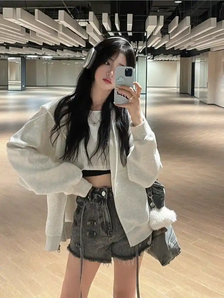 Korean Girl DP - 2025-02-16T032306.586