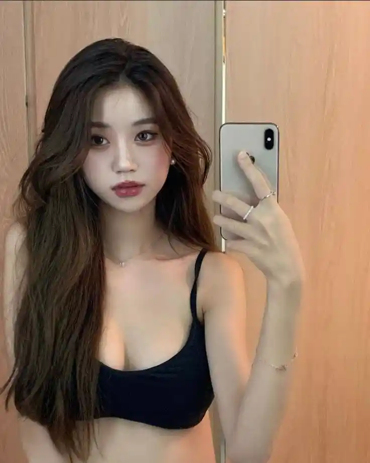 Korean Girl DP - 2025-02-16T032309.527