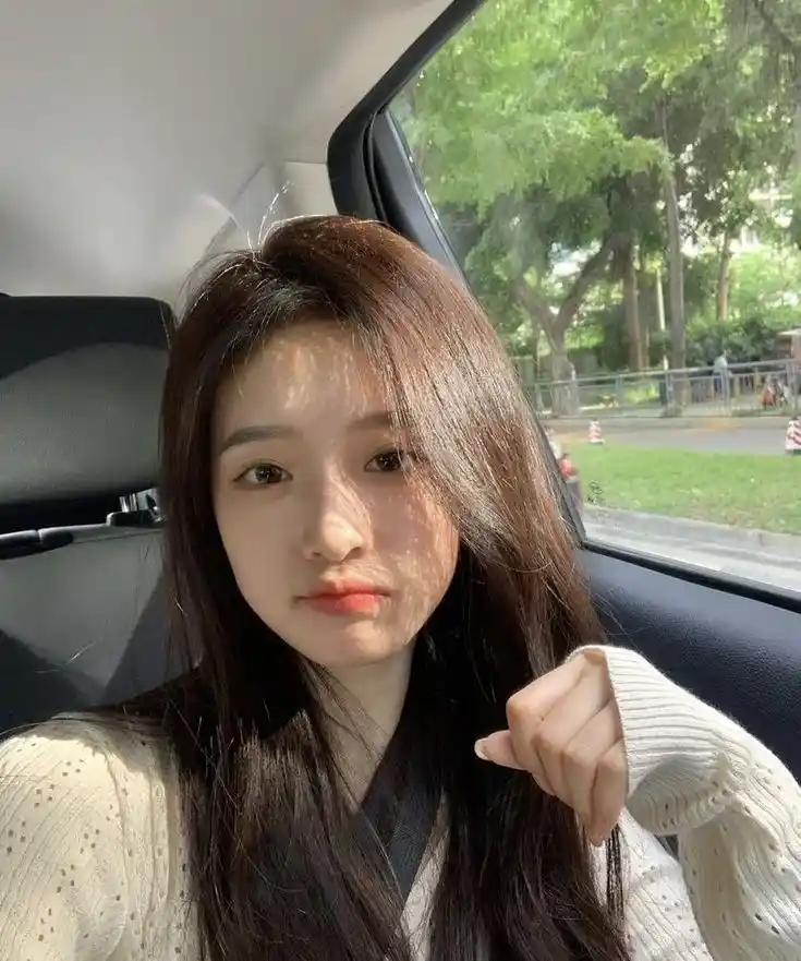 Korean Girl DP - 2025-02-16T032312.784