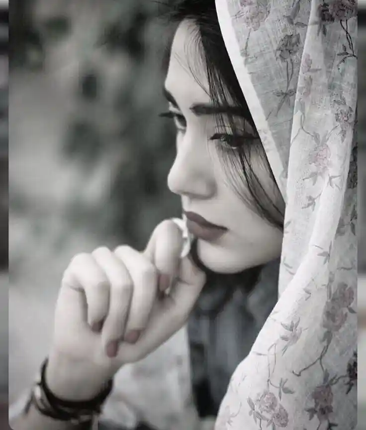 Sad Girls DP (26)