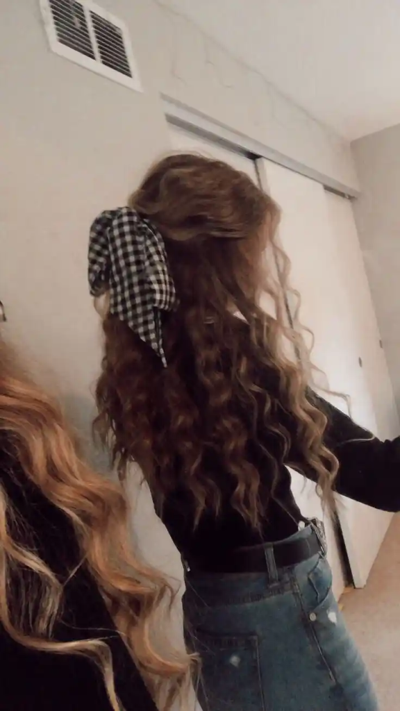 hidden face girls dp (3)