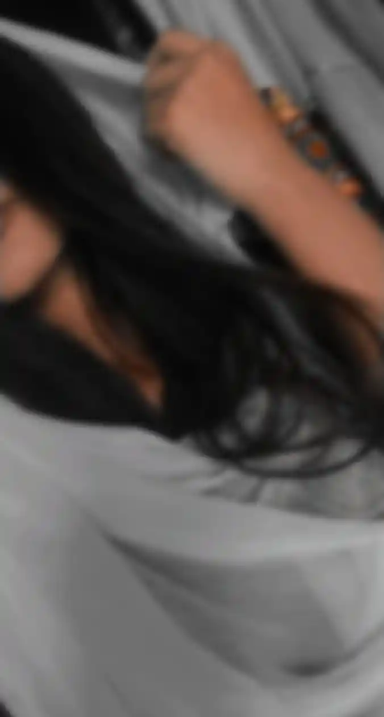 hidden face girls dp (30)