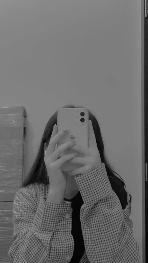 hidden face girls dp (54)
