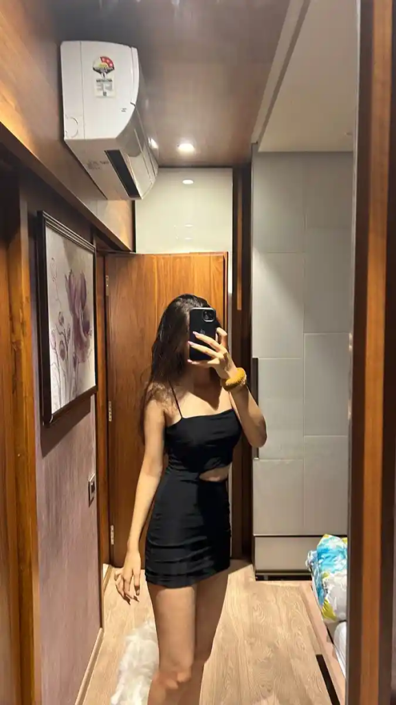 hidden face girls dp (65)