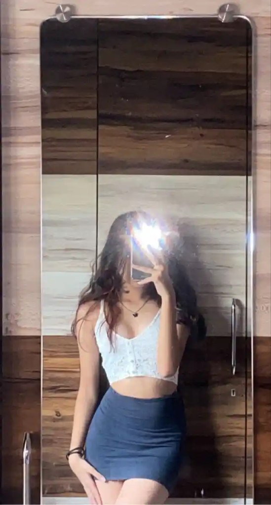 hidden face girls dp (76)