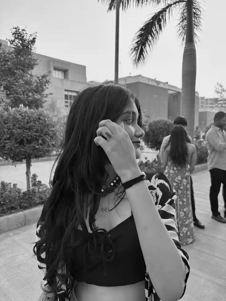 hidden face girls dp (85)