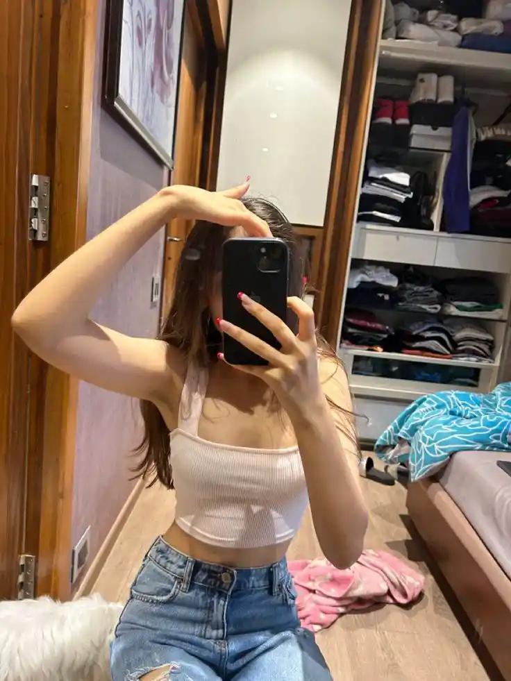 hidden face girls dp (92)