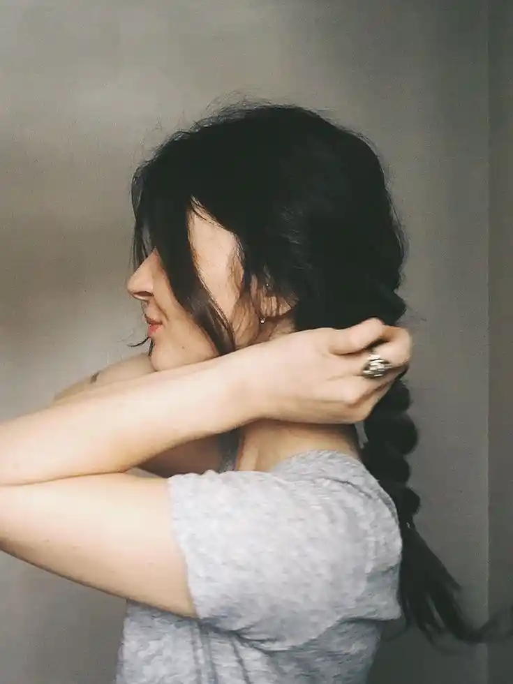 hidden face girls dp (95)