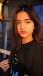 real girl dp - 2025-01-23T094929.127
