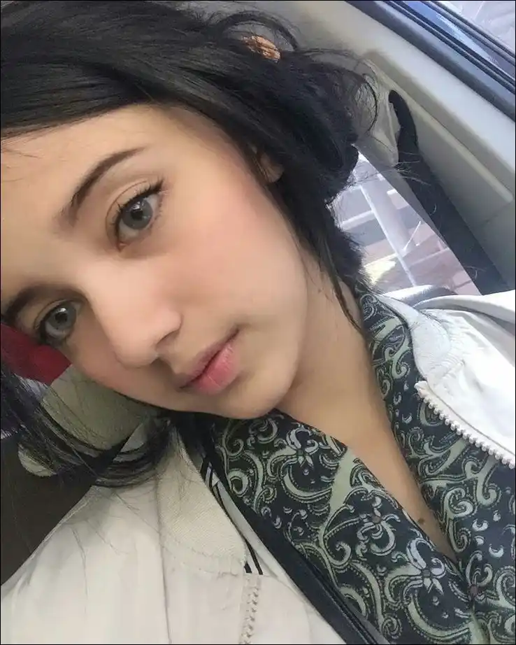 real girl dp - 2025-01-24T061834.657