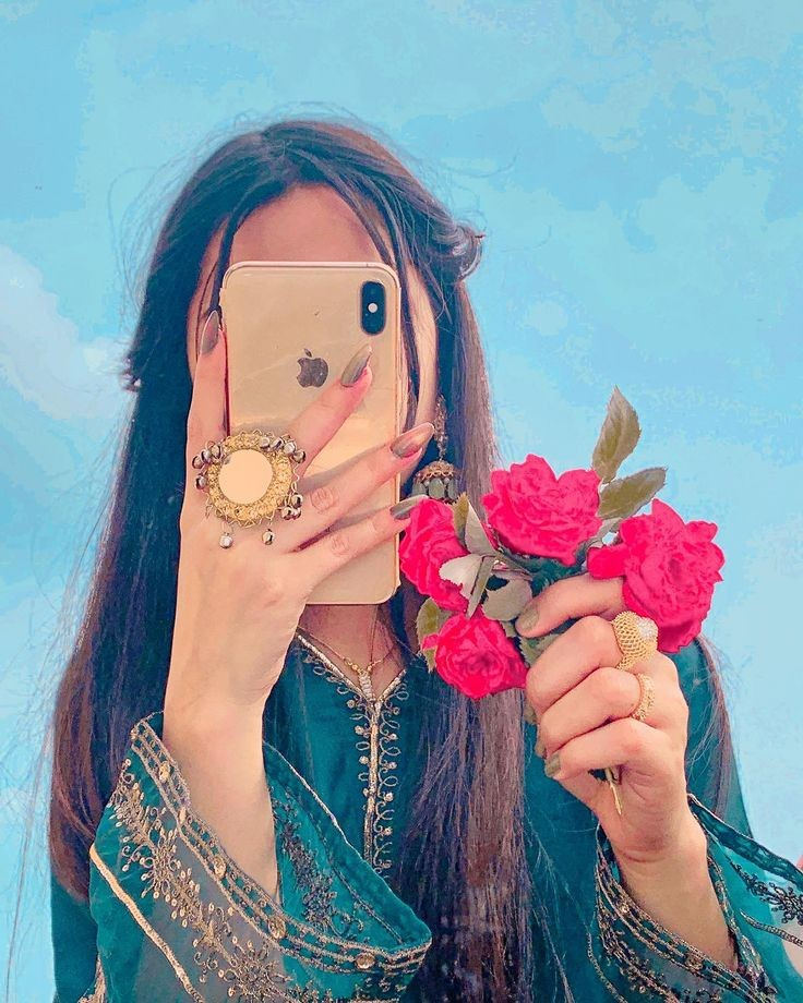 Attitude Hidden Face Girls DP (43)