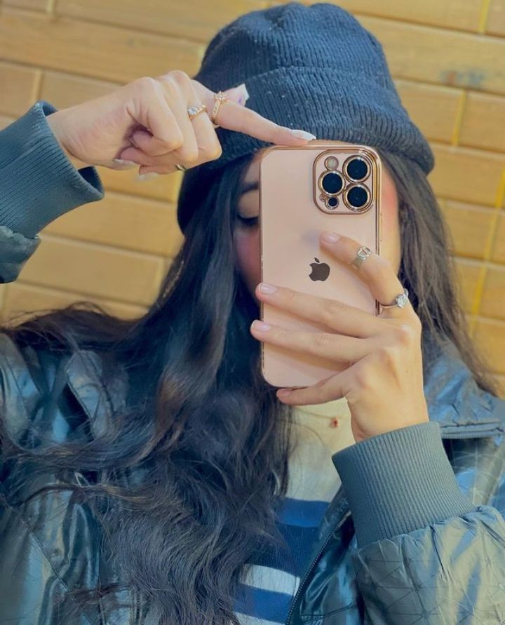 Attitude Hidden Face Girls DP (51)