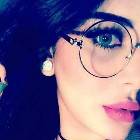 Cute Girls DP with Sunglasses (3)
