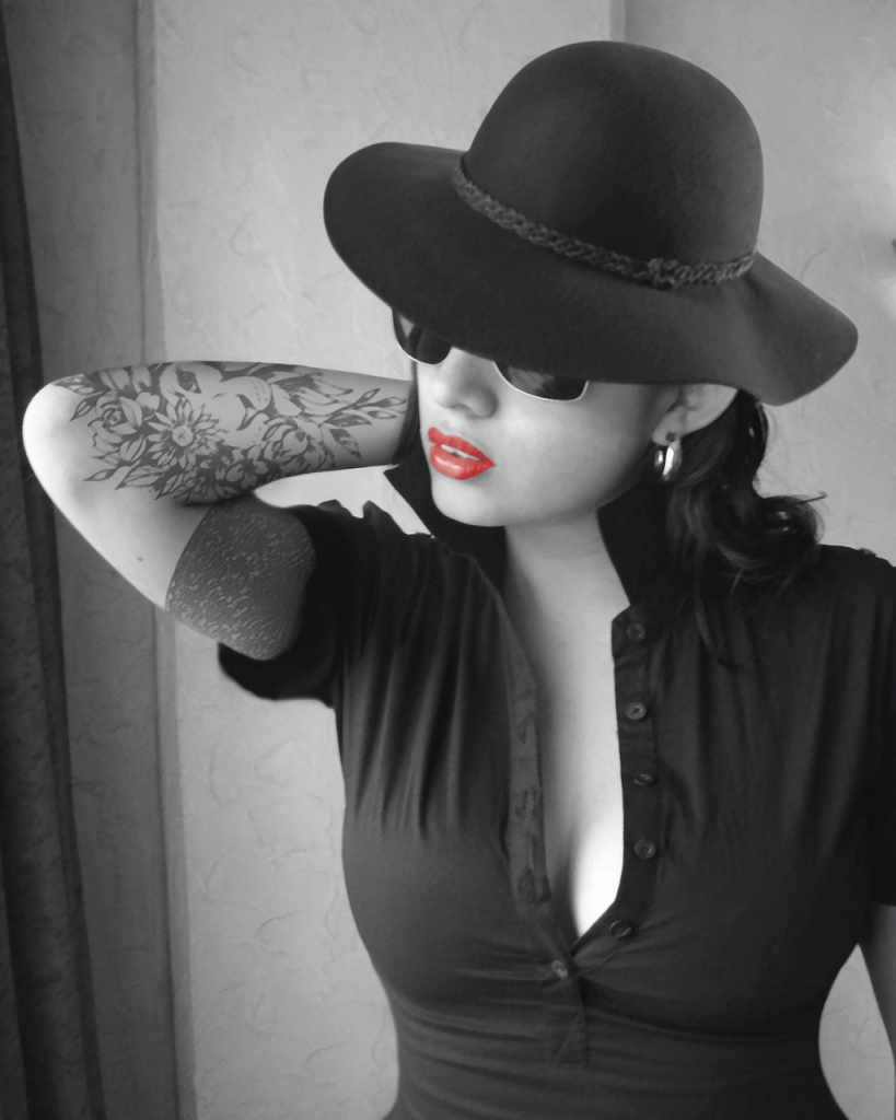 Cute Girls DP with Sunglasses (52)
