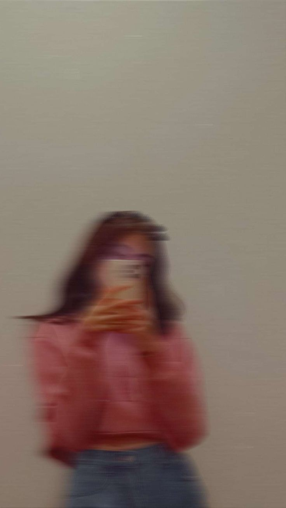 Blurred Hidden Face Girls DP