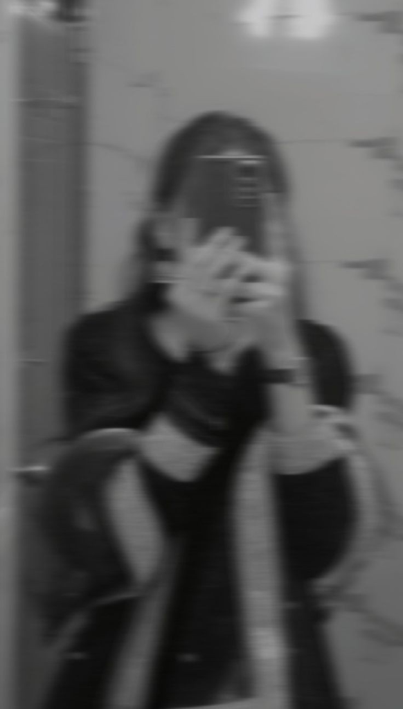 Blurred Hidden Face Girls DP