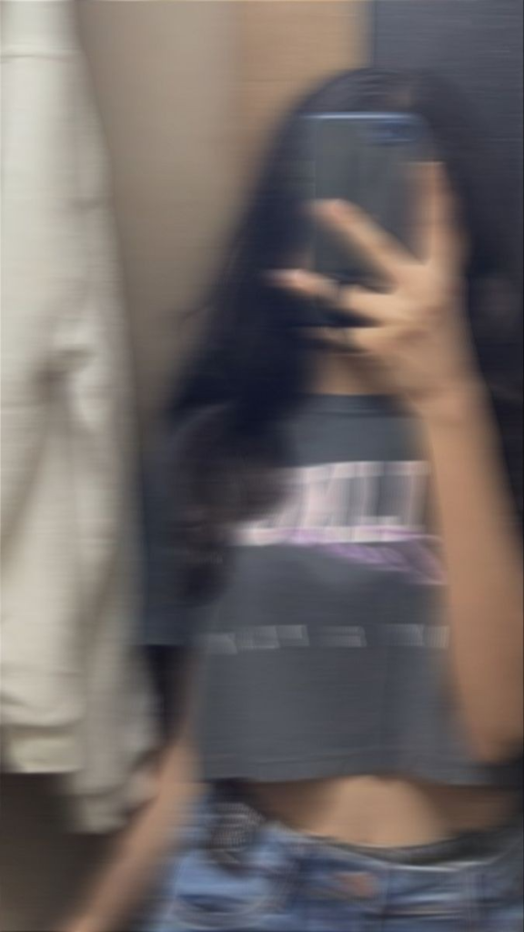 Blurred Hidden Face Girls DP
