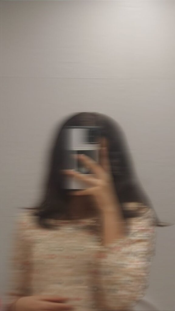 Blurred Hidden Face Girls DP