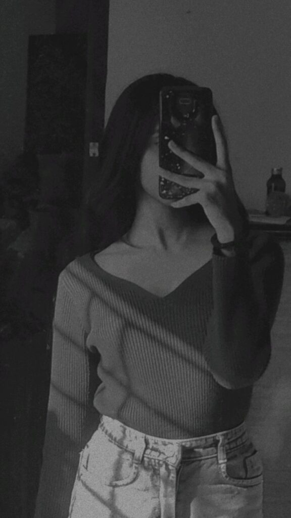Blurred Hidden Face Girls DP