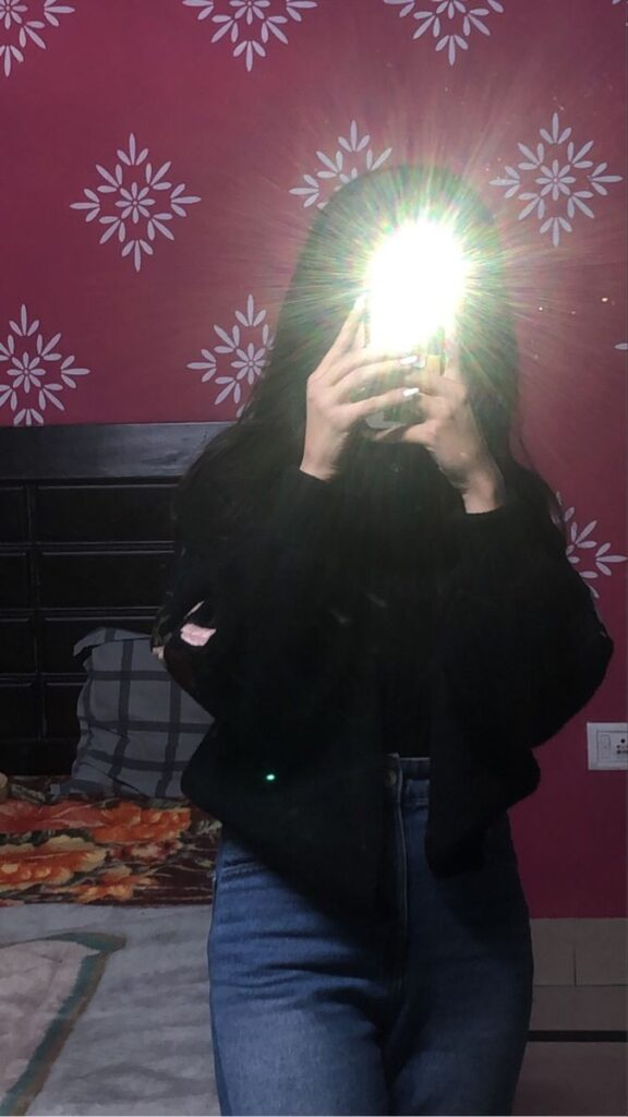 Blurred Hidden Face Girls DP