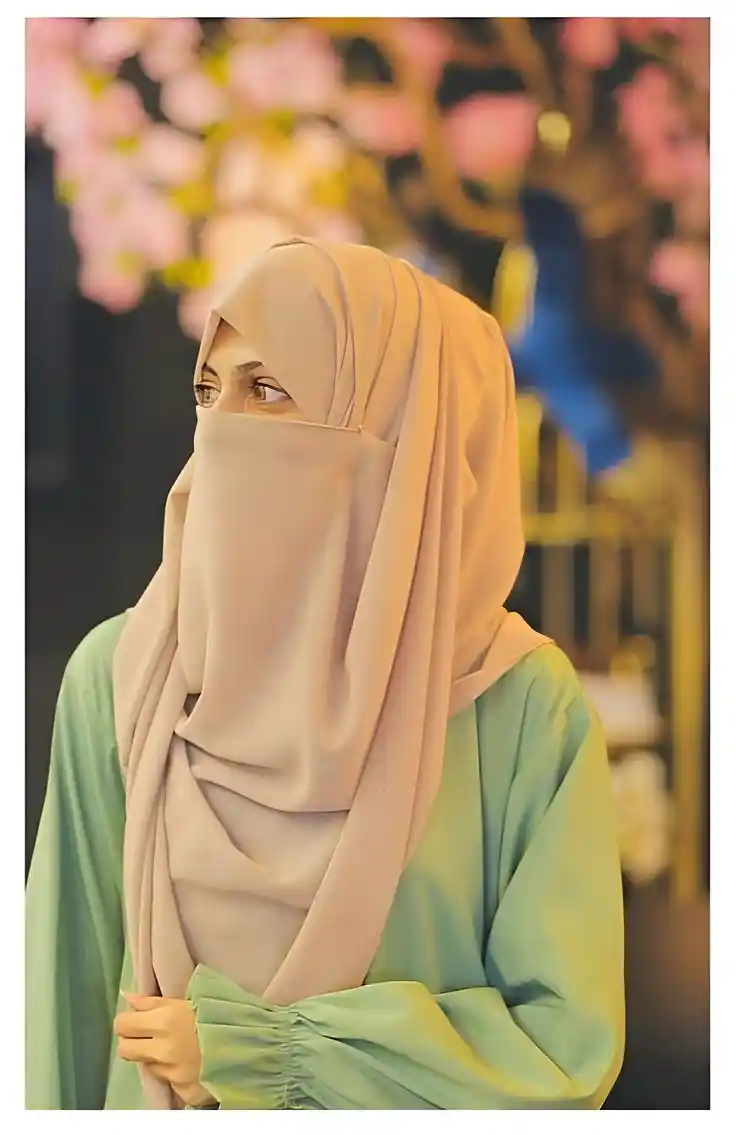 White Hijab Girls DP - 2025-02-17T003933.182
