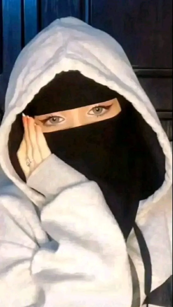 White Hijab Girls DP (4)