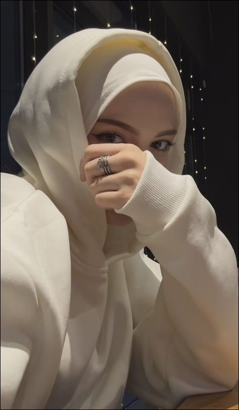 White Hijab Girls DP (97)