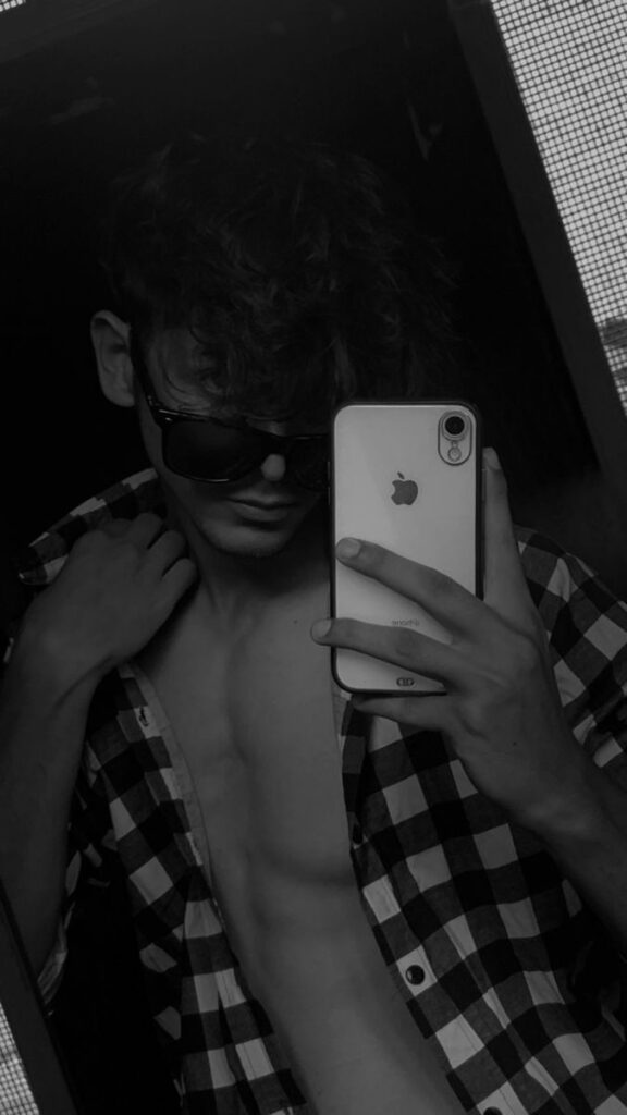 hidden face boys dp (47)