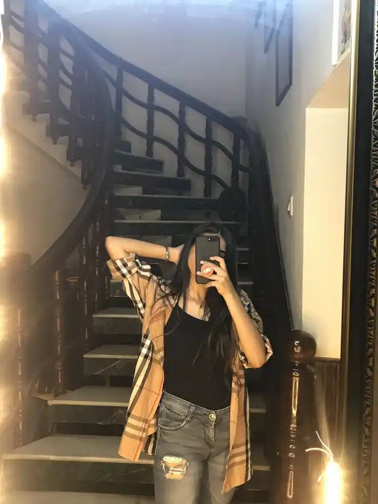 hide-face-girl-dp_78