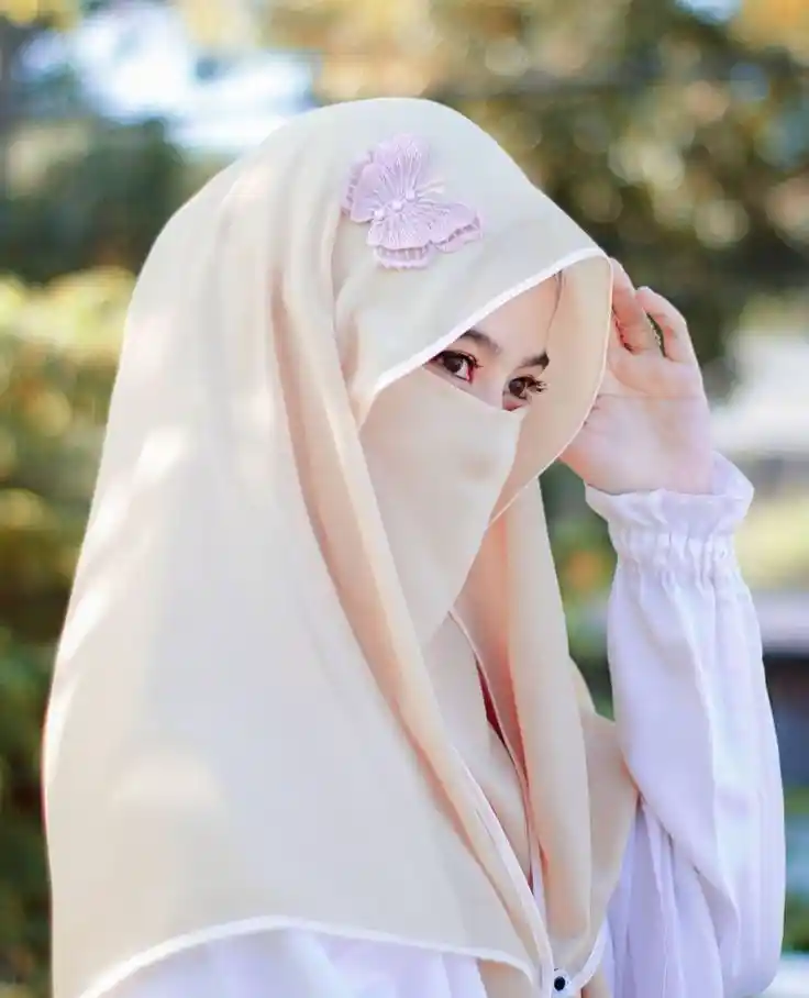 Burka Hijab Girl DP