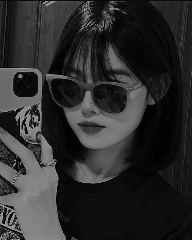 Black and White Girls DP