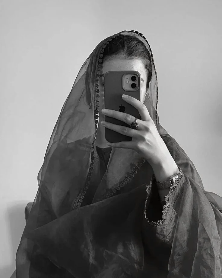 Black and White Girls DP