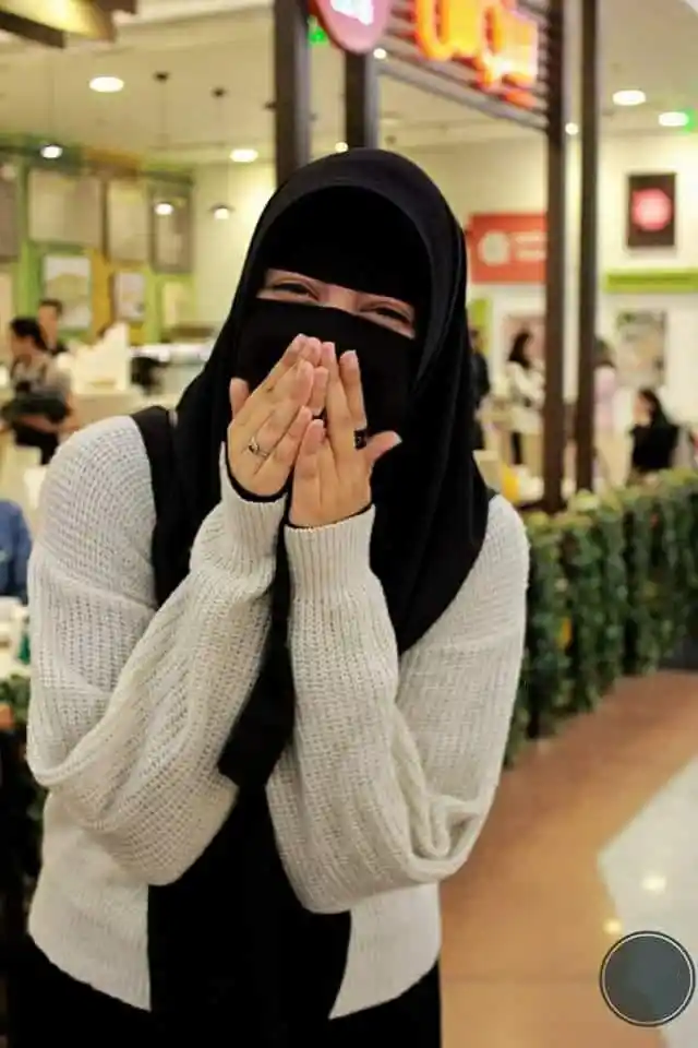 Black Hijab Girls DP (15)