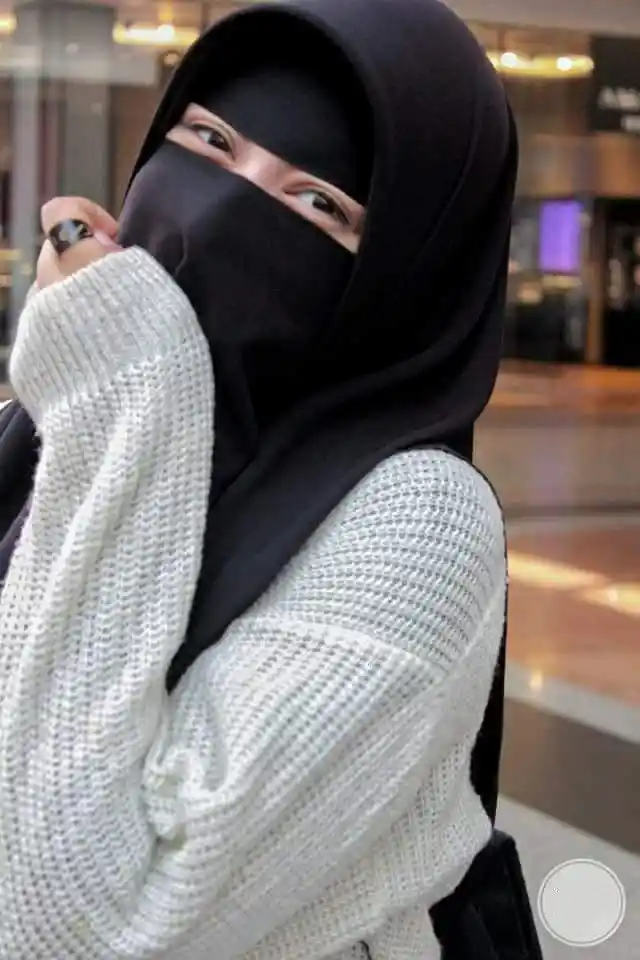 Black Hijab Girls DP (16)
