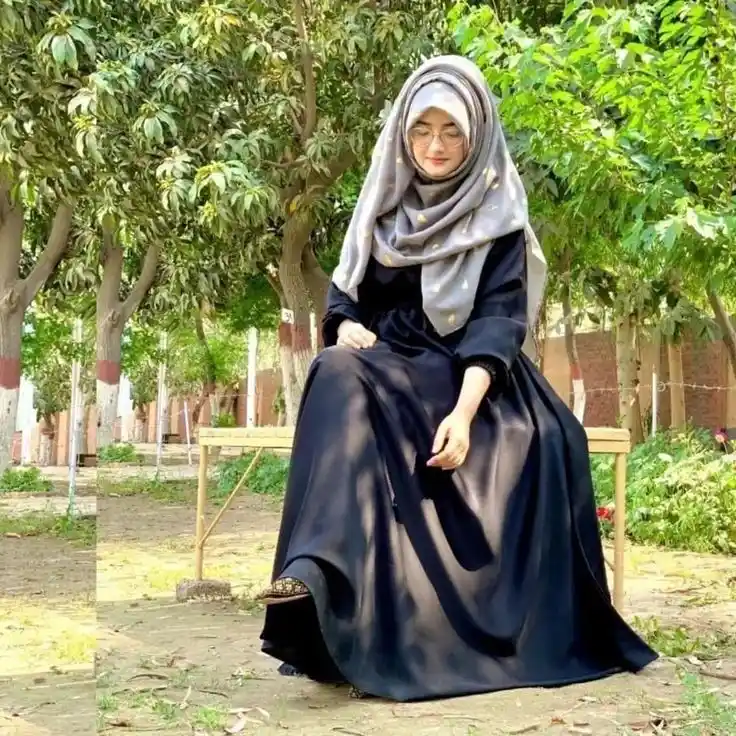 Black Hijab Girls DP (19)