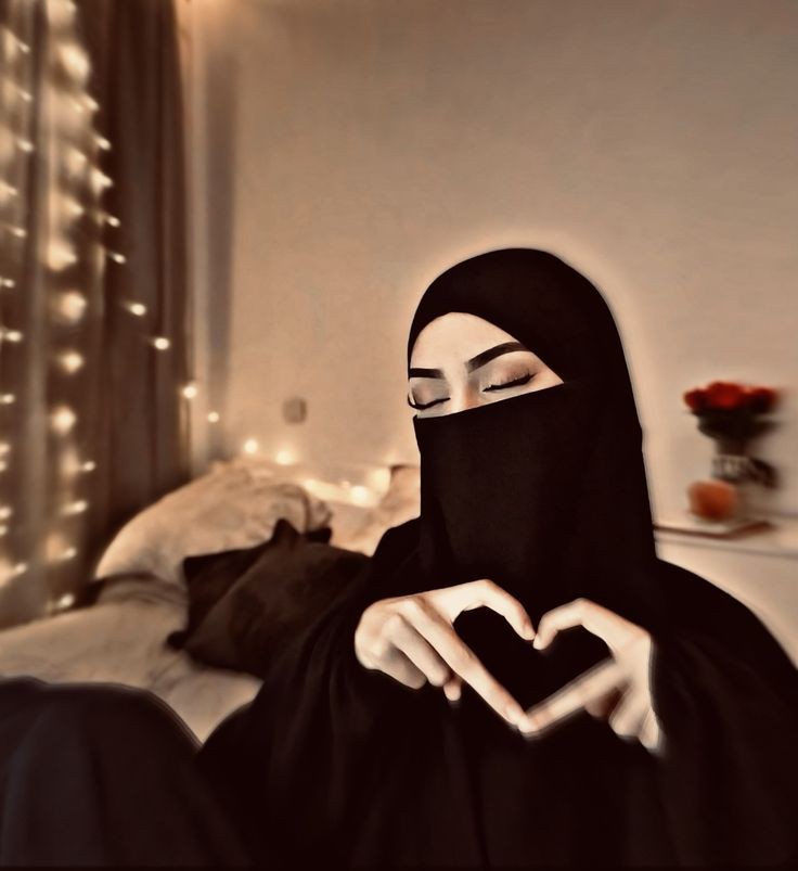 Black Hijab Girls DP (20)