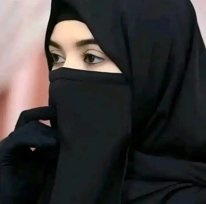 Black Hijab Girls DP (23)