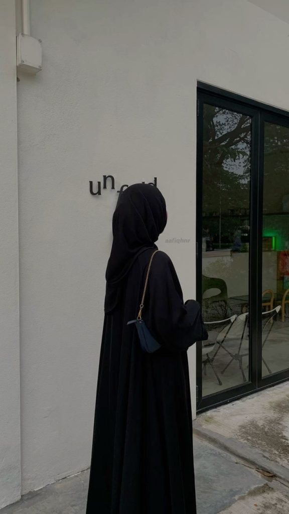 Black Hijab Girls DP (5)