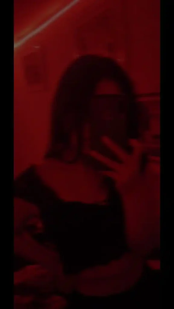 Blur Real Girls DP (11)