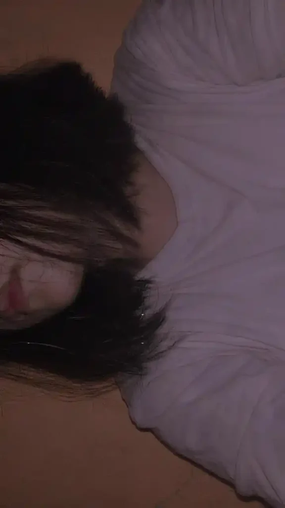 Blur Real Girls DP (15)