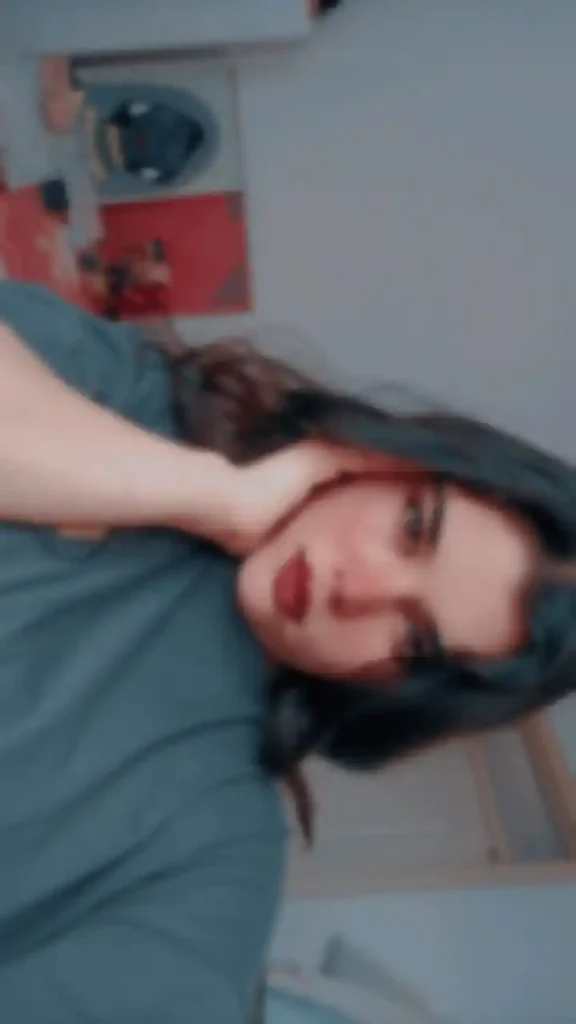 Blur Real Girls DP (18)