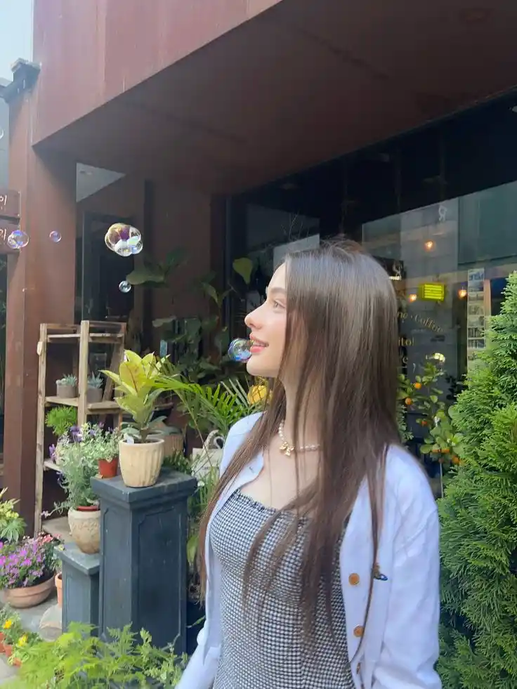 Girls DP in white dress (14)