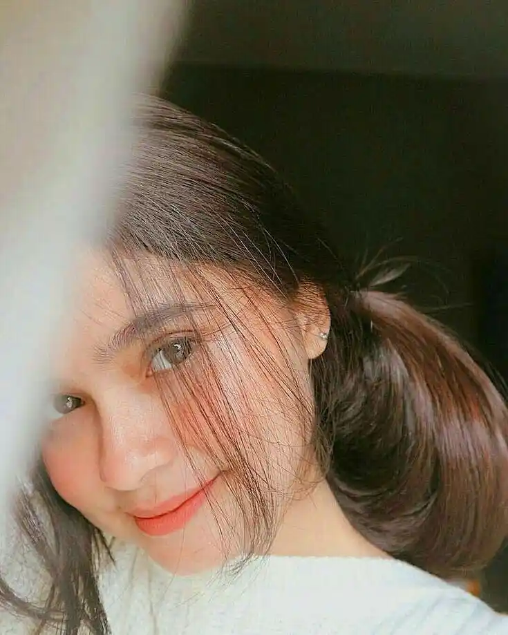 Girls DP in white dress (35)