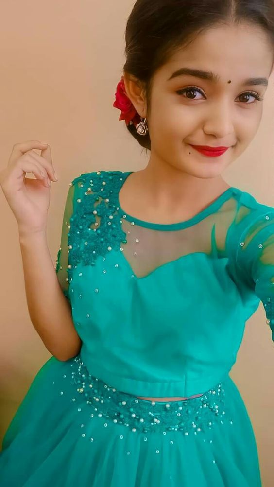 Happy Real Girls DP