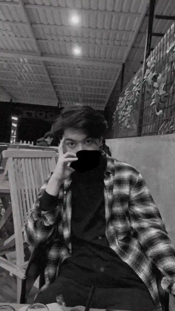 Hidden Face Boys DP with Hoodies & Masks (32)