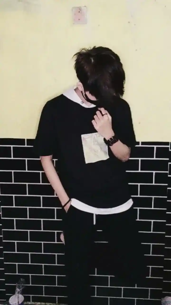 Hidden Face Boys DP with Hoodies & Masks (37)
