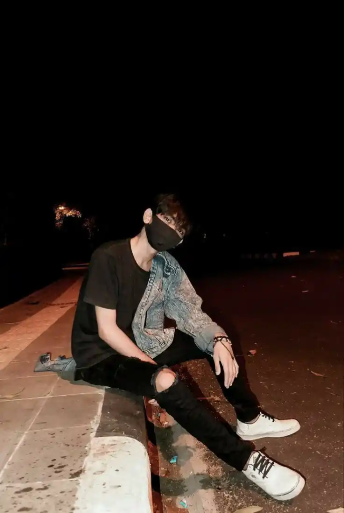 Hidden Face Boys DP with Hoodies & Masks (51)