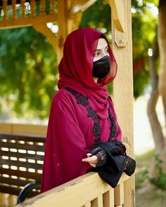 Hijab Mask Girls DP (3)