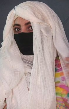Hijab Mask Girls DP (41)